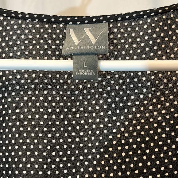 Brand new without tag Worthington ladies top - Picture 2 of 5